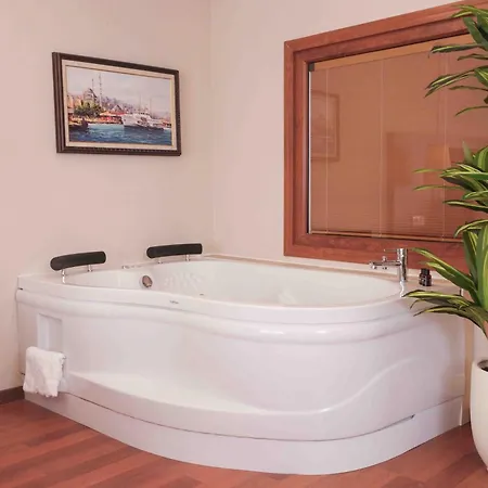 Phellos Boutique Шиле